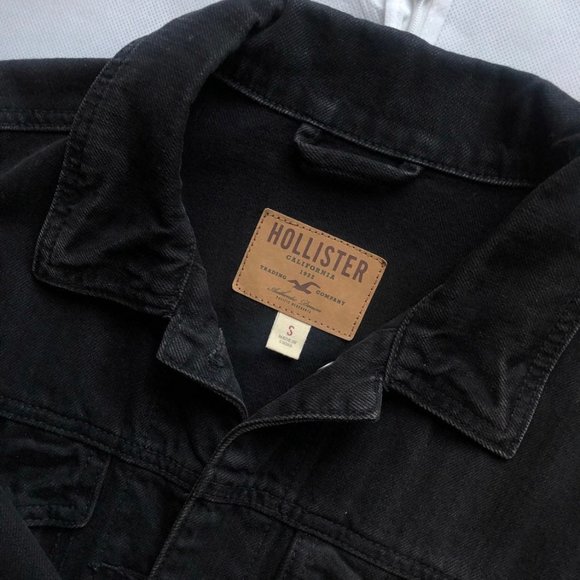 Hollister Distressed Black Denim Jacket - Picture 4 of 6